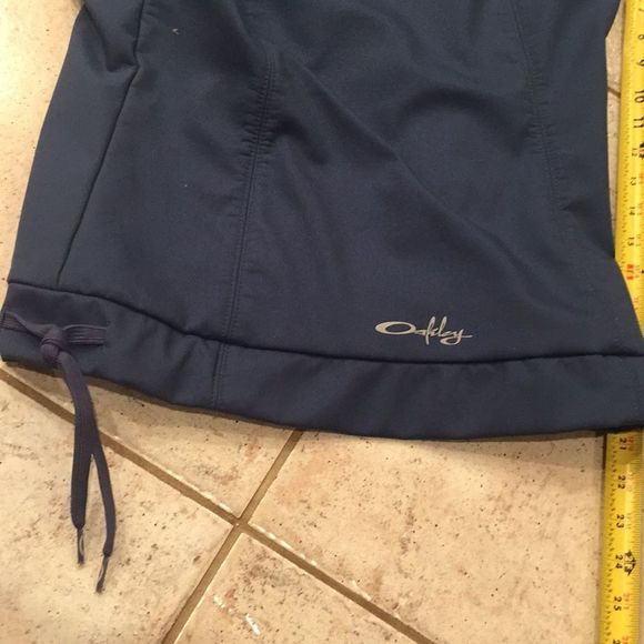 Oakley turquoise Vest - Picture 6 of 8